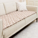 Bej Renk Yonca Desenli Kanepe Koltuk Örtüsü